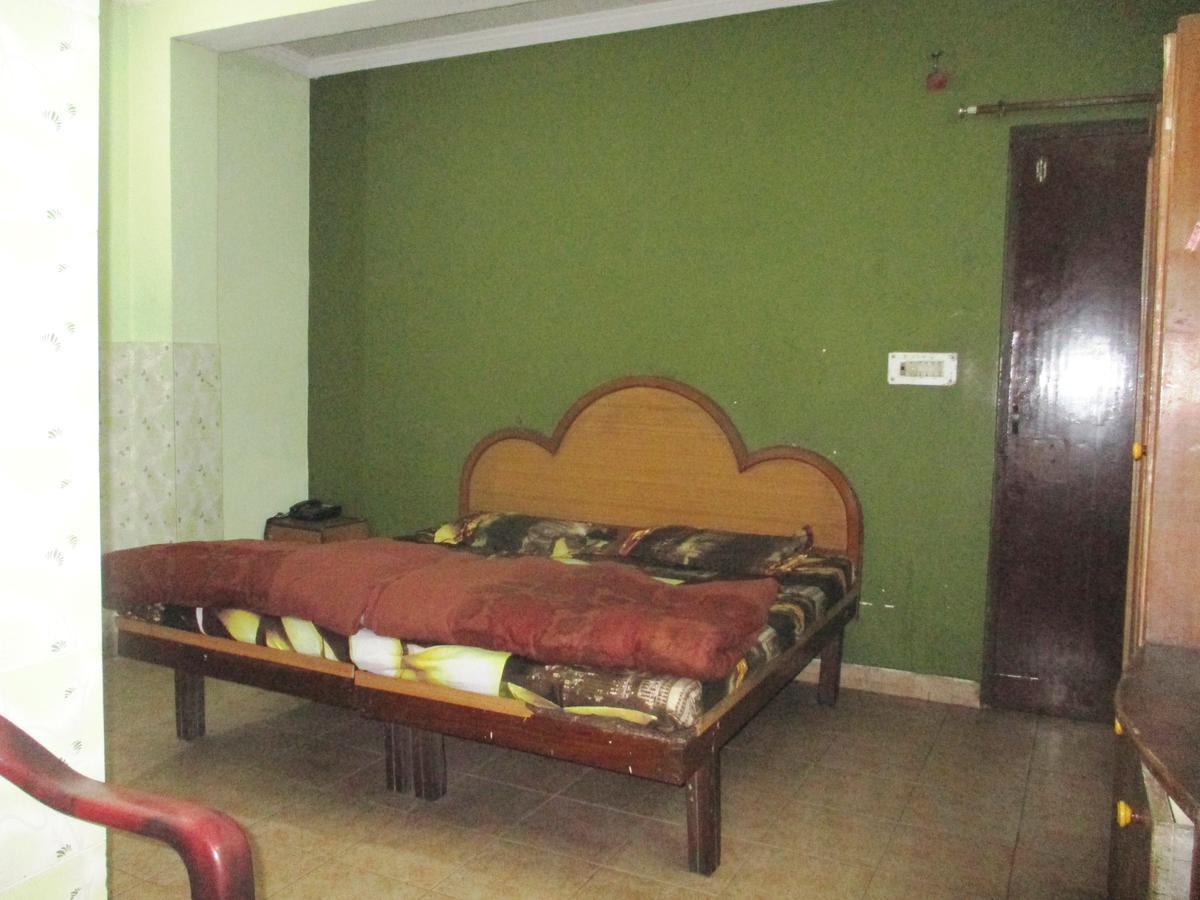 Hotel Shiv Palace Dehradun Exterior foto